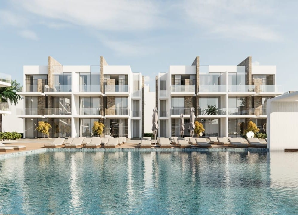 Long Beach Residence