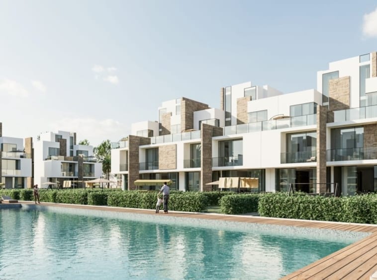Long Beach Residence